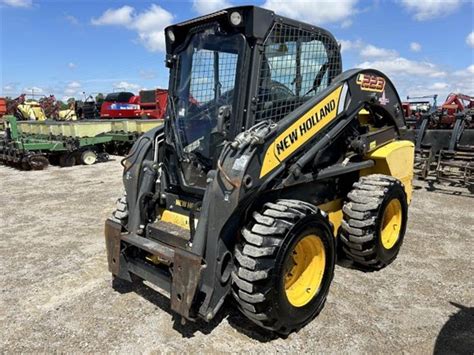 Used New Holland L223 Skid Steers for Sale (9 listings)